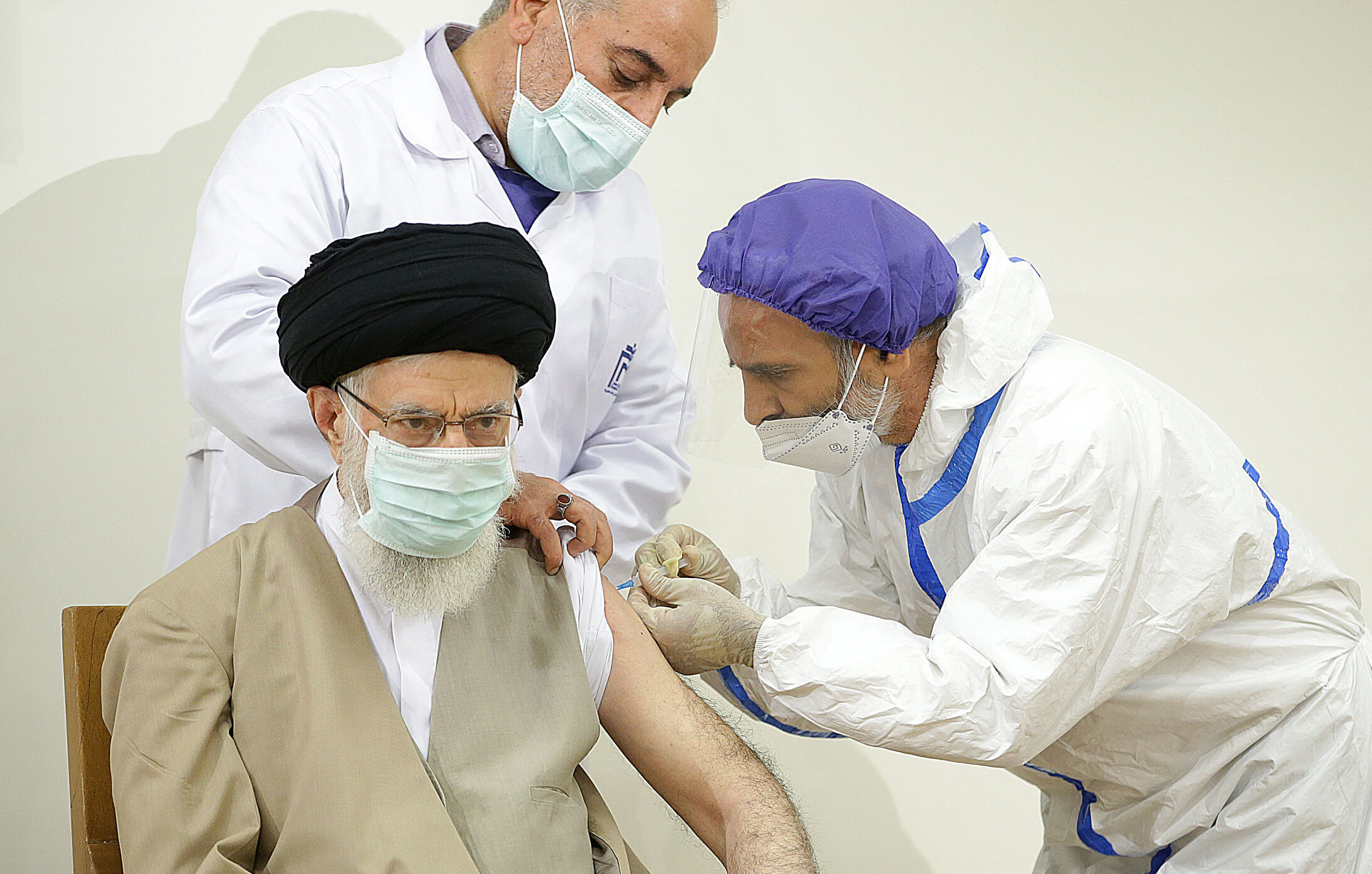باید به واکسن ایرانی احترام بگذاریم / ضرورت ثبت اسناد علمی و انتشار مقالات مربوط به واکسن 