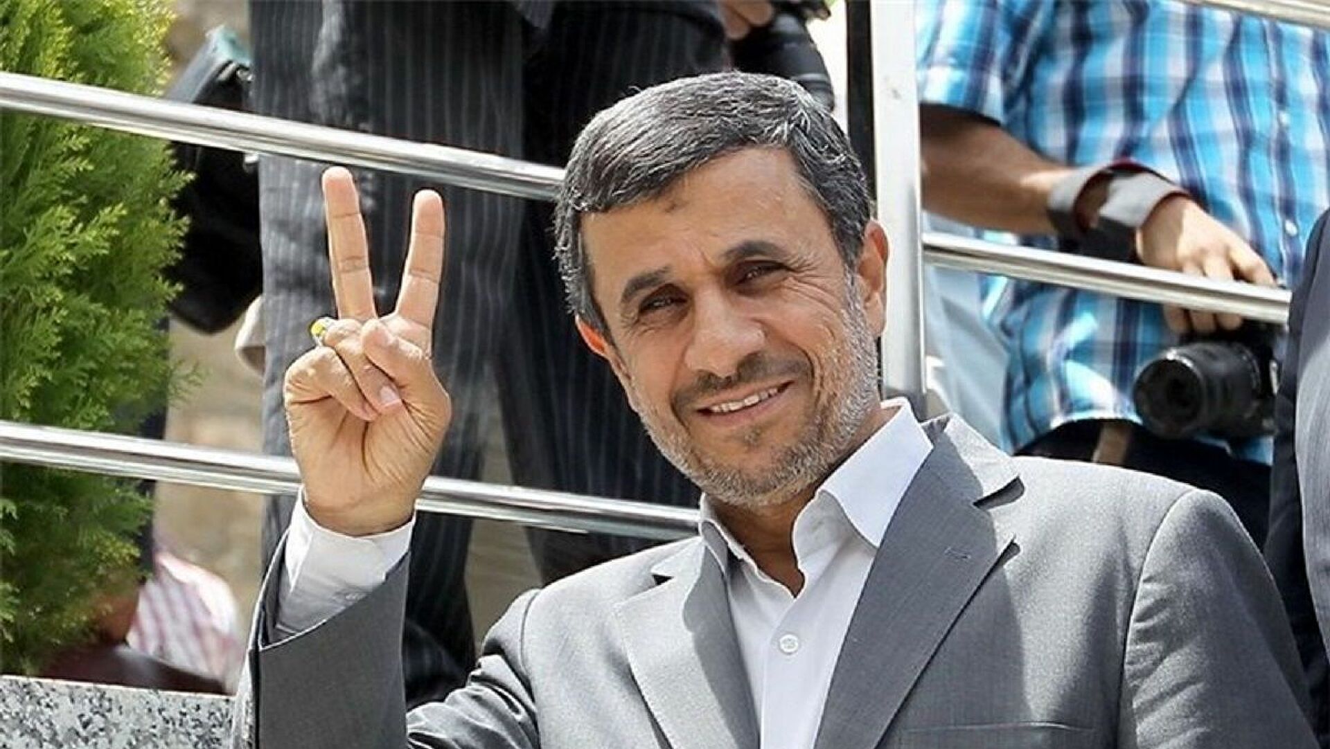 افشاگری احمدی نژاد درباره پشت پرده یارانه نقدی