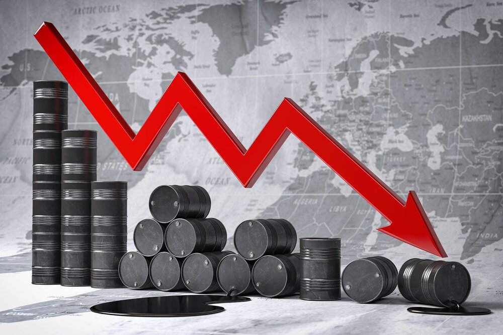روند صعودی قیمت نفت معکوس شد/ کاهش تنش در بازار با عقب نشینی چین و امریکا از صف تقاضا