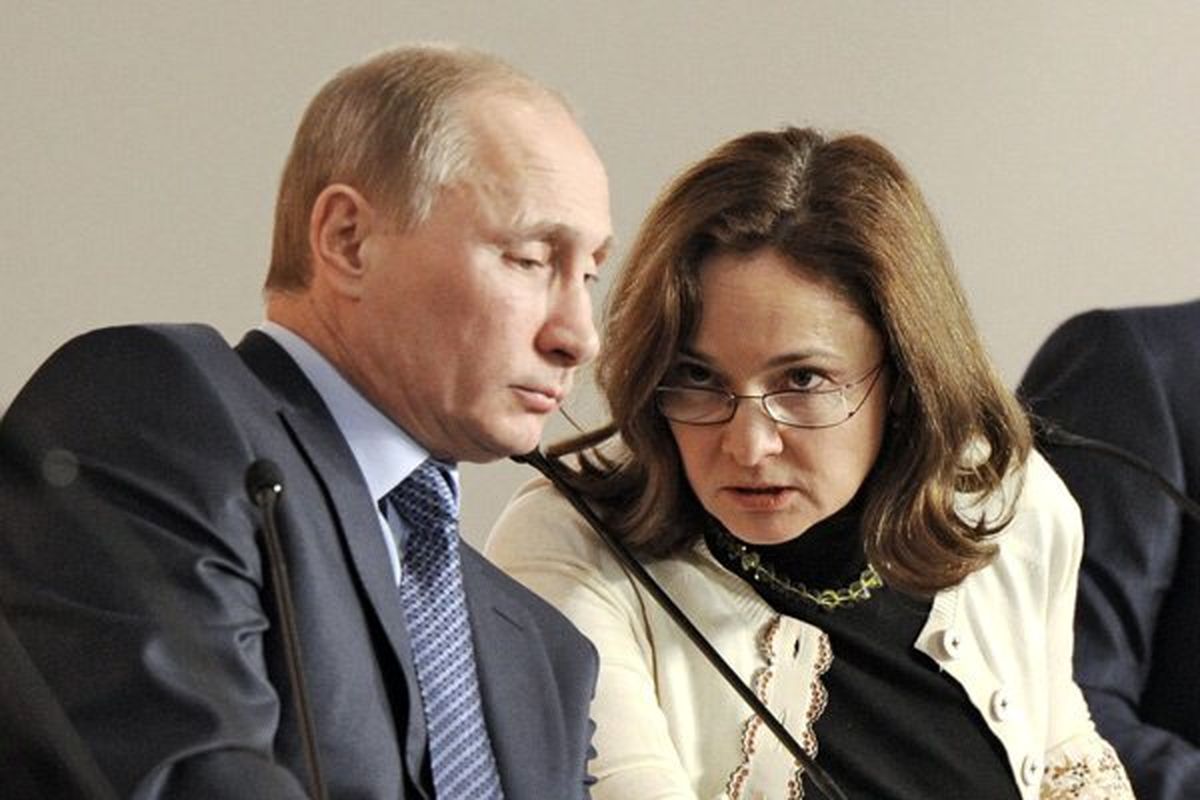 الویرا نابیولینا؛ رهبر اقتصادی روسیه که برای اوکراین مشکی پوشید اما به پوتین وفادار ماند
