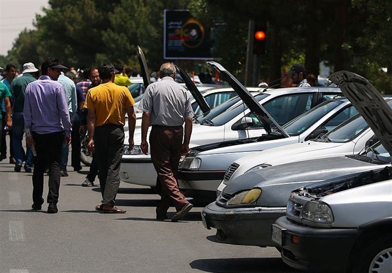 بازار خودرو در ایران انحصاری است؟