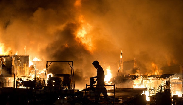 آتش‌سوزی مرگبار در خیابان سمنگان