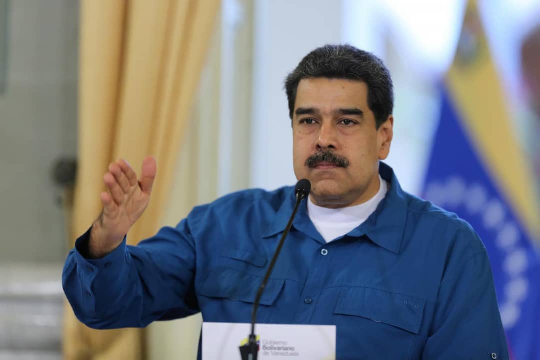 مادورو: آمریکا از ما دزدی می‌کند و خرده نان تعارف می‌کند