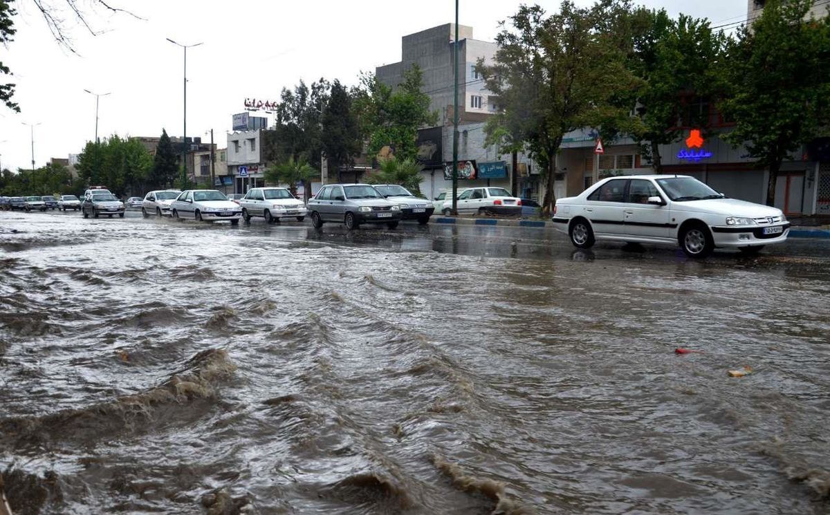 تشدید بارش باران در هفت استان / احتمال وقوع سیل و برخورد صاعقه