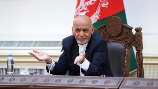 درخواست کمک رییس جمهور افغانستان با نزدیک شدن طالبان به پایتخت