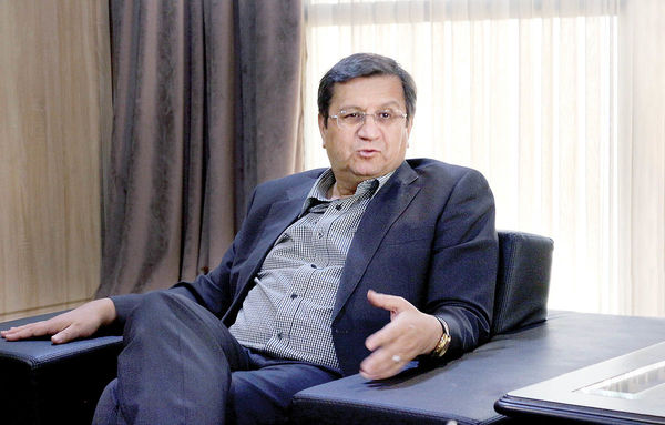 انتقاد عبدالناصر همتی از بانک مرکزی