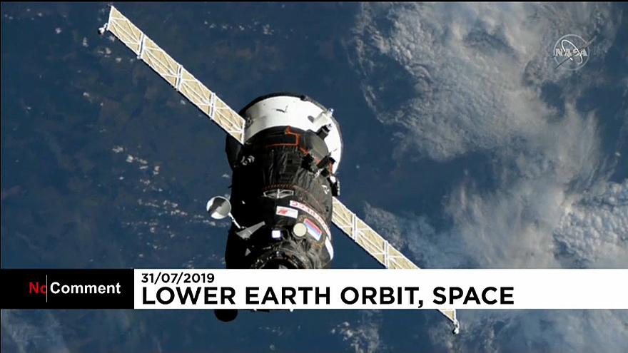 پرتاب موشک مواد غذایی برای ایستگاه فضایی بین‌المللی +فیلم