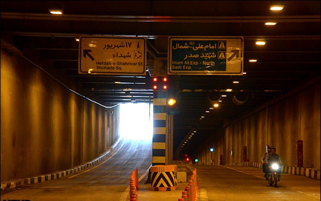  مسدود شدن تونل امیرکبیر در پی بارش شب گذشته