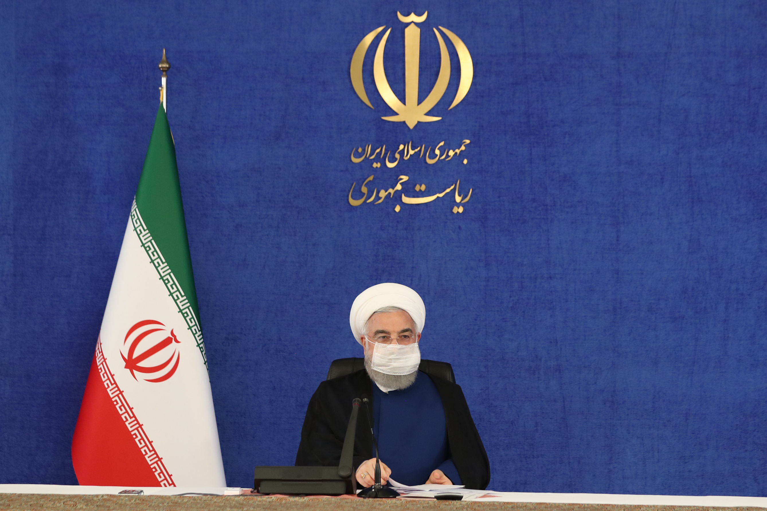 توضیح روحانی درباره فروش نفت در بورس +فیلم