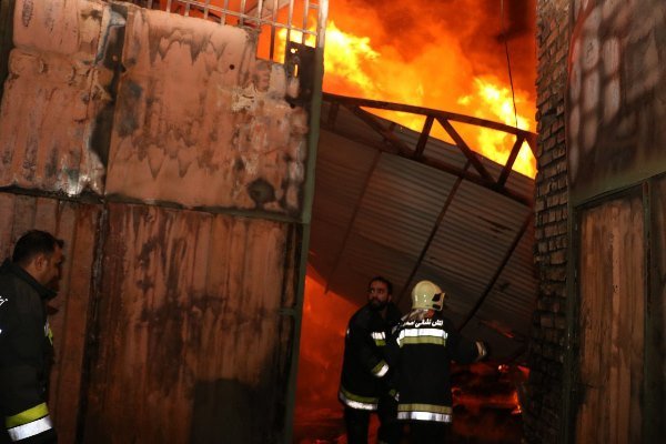 آتش‌سوزی در بازار بهشهر