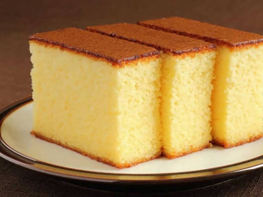 طرز تهیه «کیک وانیلی» ساده خانگی + نکات پف کردن آن