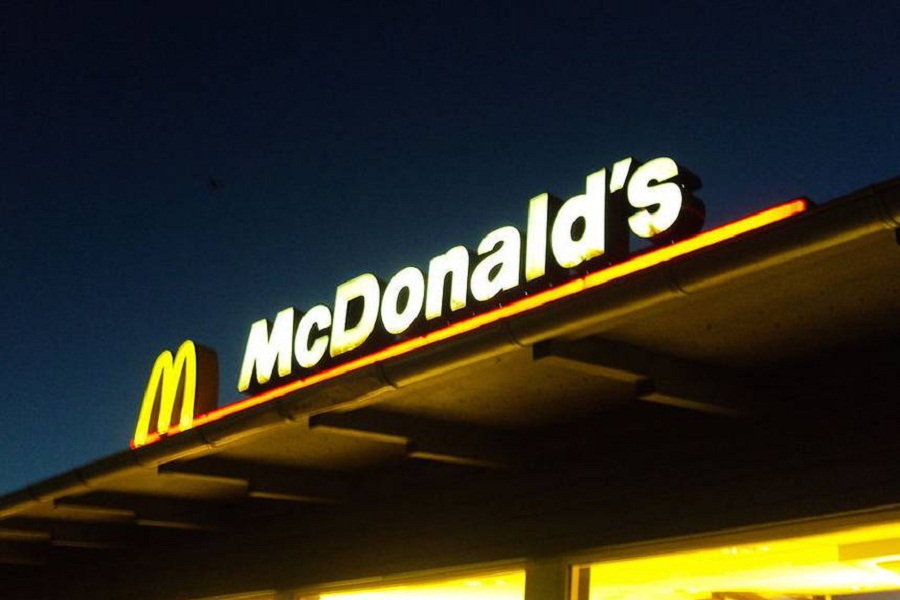 رستوران‌های مک دونالد در آمریکا به طور موقت تعطیل شد