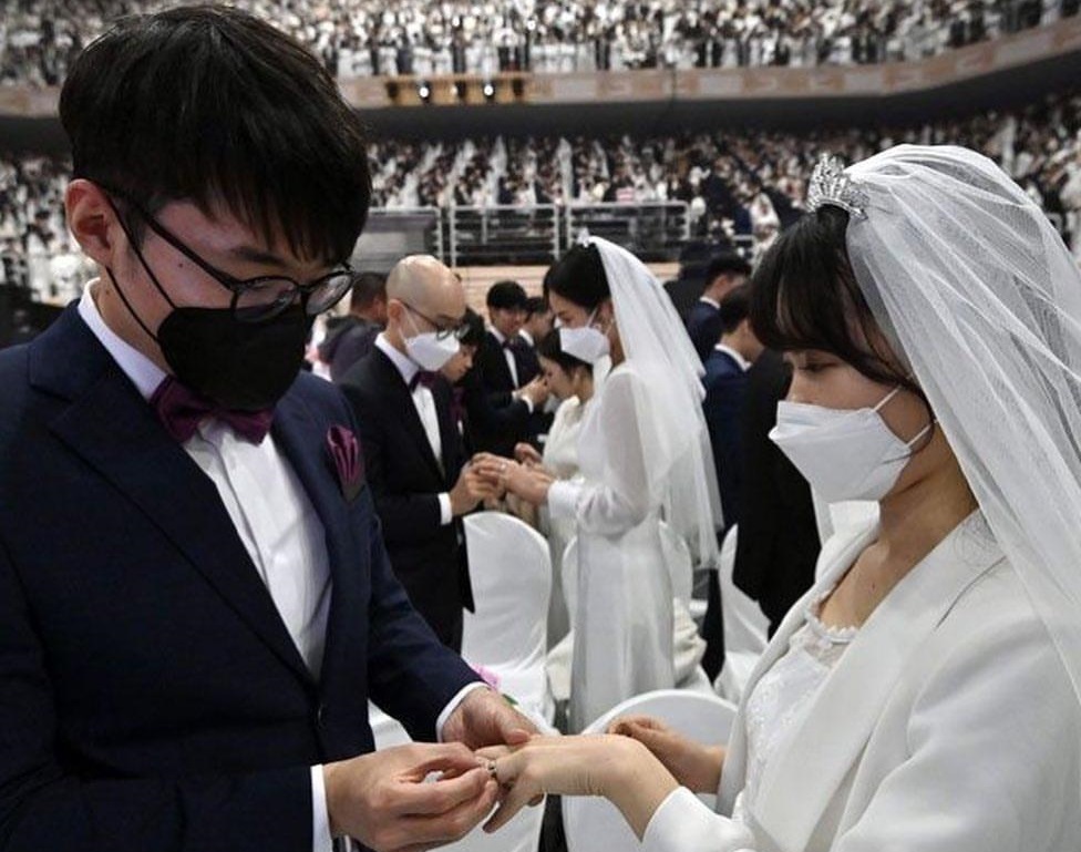 تصاویری از مراسم ازدواج جمعی در کره‌جنوبی