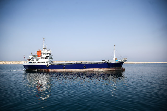 بارگیری کشتی‌های ۷۰ تا ۷۰ هزار تنی در بندر پتروشیمی پارس