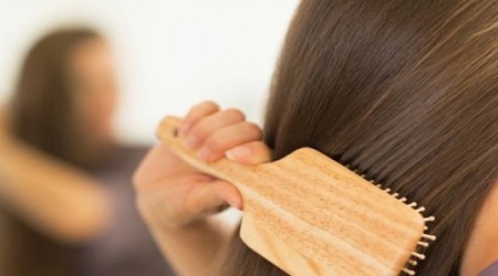 ۳ روش طبیعی برای سلامت و تقویت مو
