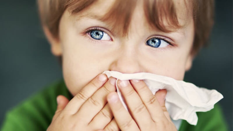 سرماخوردگی کودکان را چگونه درمان کنیم؟ 