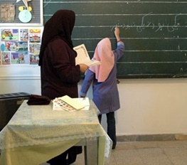 تاخیر در پرداخت حقوق مهرماه معلمان