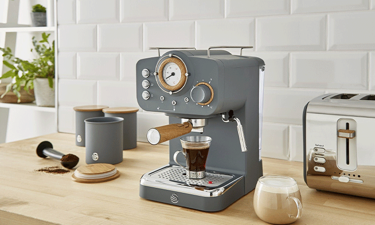 جرم زدایی دستگاه قهوه ساز چگونه است؟ + لیست قیمت انواع قهوه ساز
