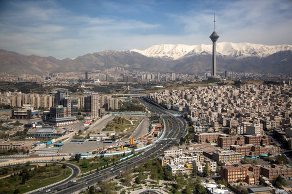 گرمای هوا در تهران ادامه می یابد؟