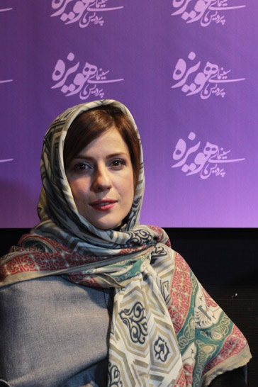 اکران مردمی فیلم «ایتالیا ایتالیا» در مشهد +تصاویر