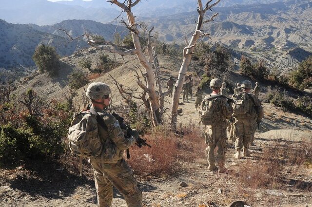 آمریکا ۴۰۰۰نیروی خود را از افغانستان خارج می‌کند