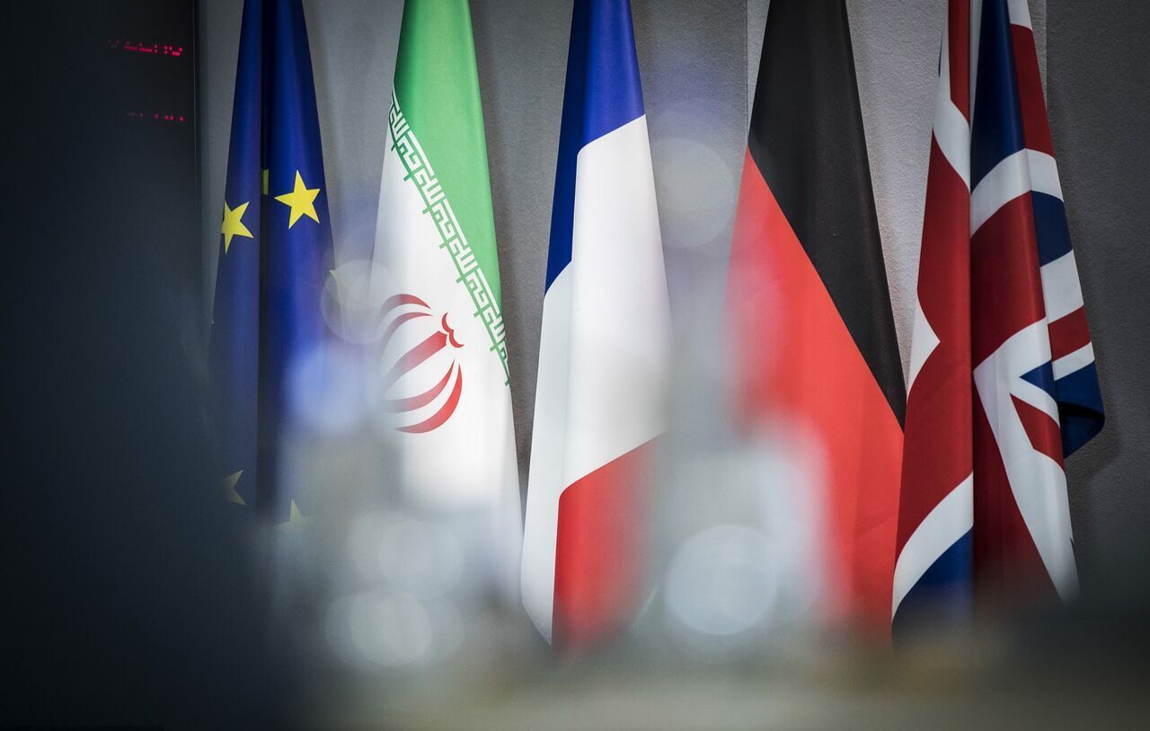 راهکار هسته‌ای ایران ادامه دارد