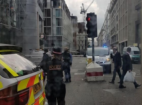 تخلیه خیابانی در لندن در پی کشف بسته مشکوک