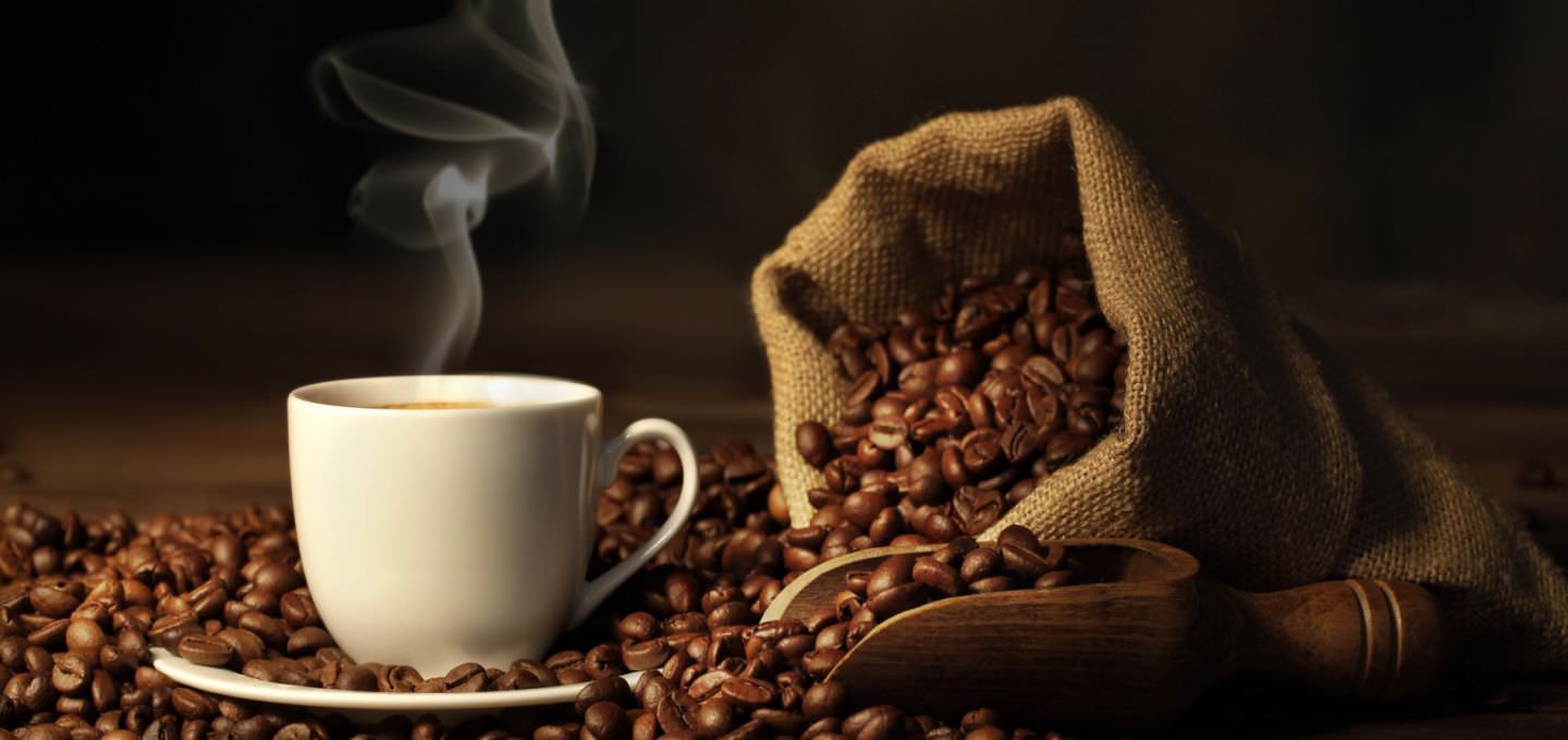 خوردن قهوه بعد از بیدار شدن مضر است؟