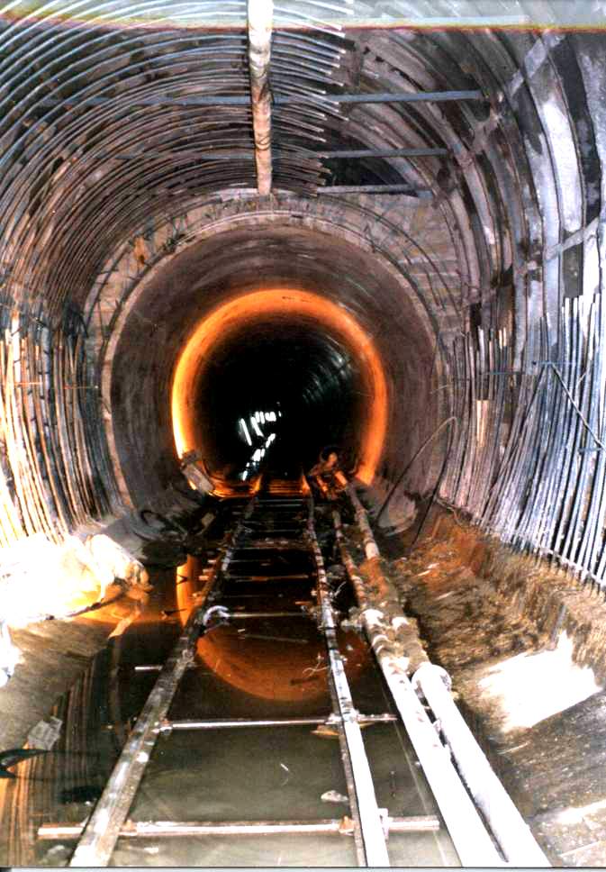 انفجار در تونل کوهرنگ ۳