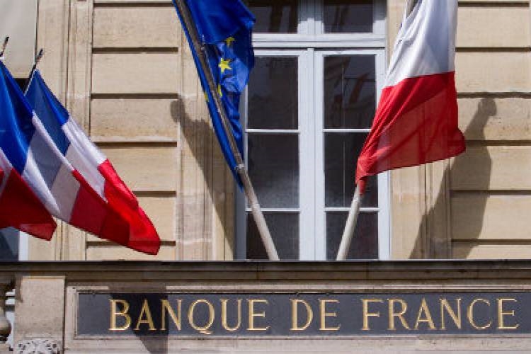  افزایش ۱ میلیارد یورویی کسری بودجه فرانسه 
