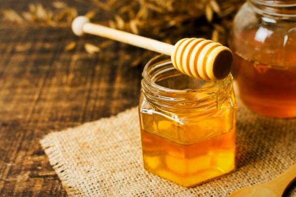 تاثیر باورنکردنی مصرف عسل قبل خواب +عکس