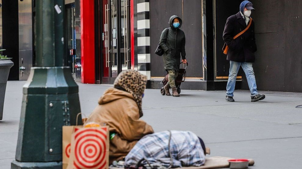 ۲۲ درصد خانوارهای آمریکایی در معرض بی‌خانمانی