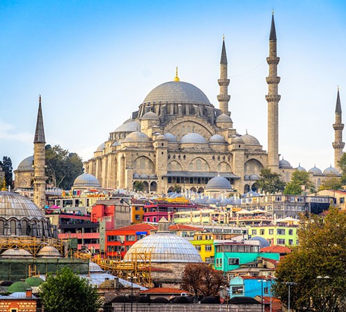 نوروز به استانبول سفر کنیم یا آنتالیا؟