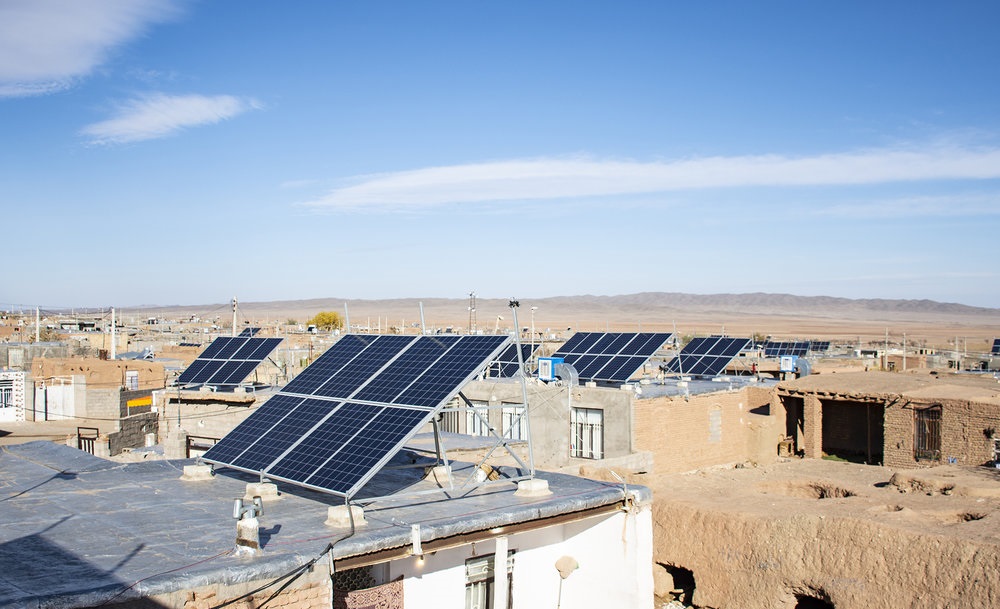 چرا انرژی‌ های خورشیدی در پیک مصرف برق فعال نیست؟