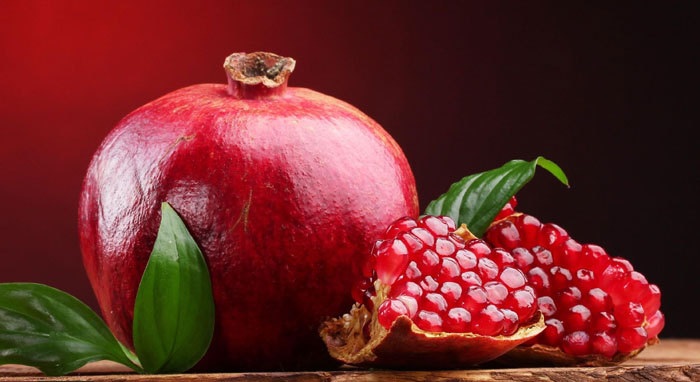 خاصیت‌ها و موارد درمانی این میوه شیرین