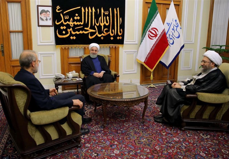 آغاز جلسه لاریجانی ، روحانی و لاریجانی