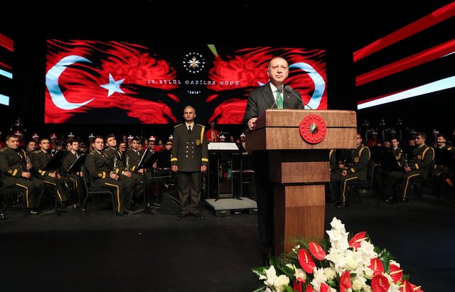 
اردوغان: در ترکیه بحران نداریم
