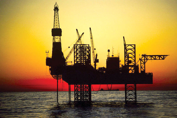 آغاز صادرات نفت ایران از دریای عمان با ظرفیت ۳۰۰هزار بشکه در روز