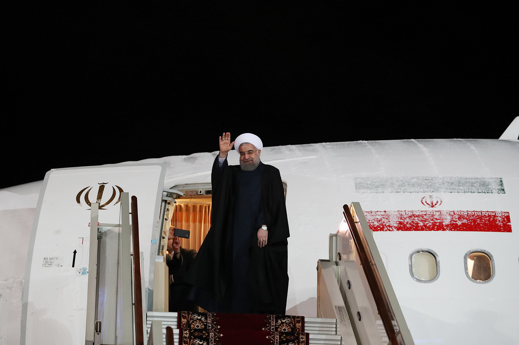 دکتر روحانی مسکو را به مقصد تهران ترک کرد