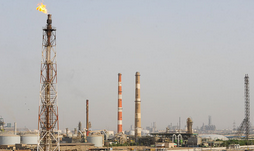 اقدامات ناکافی صنایع پتروشیمی ماهشهر در کاهش آلودگی/ کارایی فیلترهای تصفیه گاز فلر اندک است