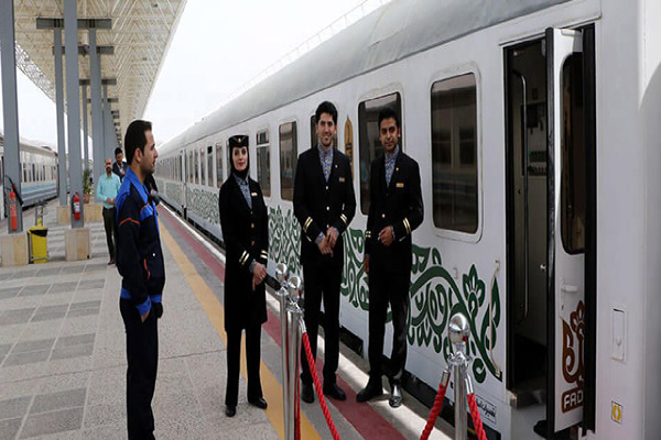 قطار فدک، هتل‌هایی متحرک در مسیر ریلی مشهد و شیراز