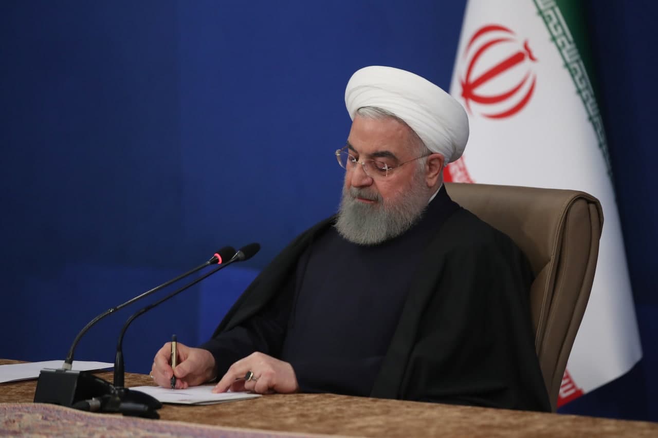 روحانی: وعده ما به مردم برداشتن تحریم‌ها بود