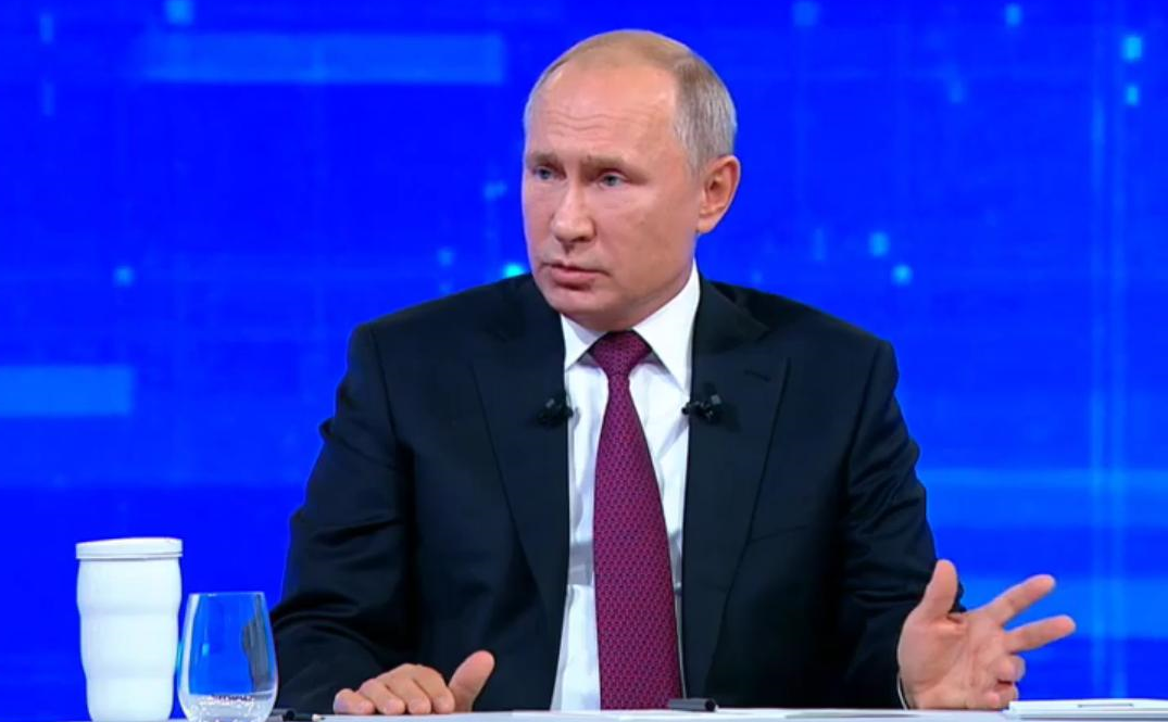 پوتین: روسیه در امور داخلی دیگر کشور‌ها مداخله نمی‌کند
