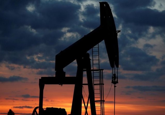 زیان بیشتر نفت آمریکا و روسیه از سقوط تقاضا