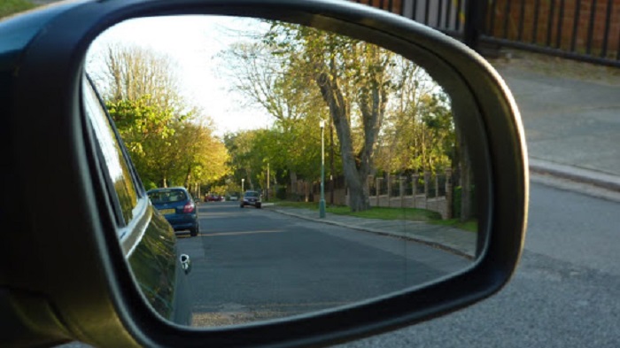 روش درست تنظیم آینه بغل خودرو که نمی دانستید + فیلم