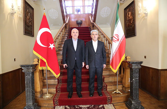تاکید مدیران عامل بانک ملی ایران و زراعت بانک ترکیه بر گسترش همکاری های متقابل