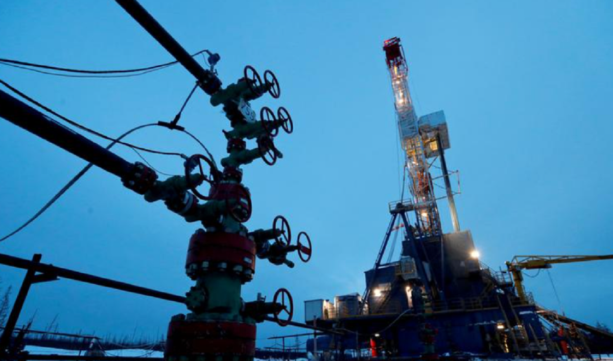 افزایش قیمت نفت پیش از نشست اوپک پلاس/ عربستان آماده تمدید محدودیت‌های عرضه