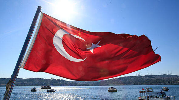 بانک مرکزی ترکیه ۲میلیارد دلار ارز در بازار ریخت