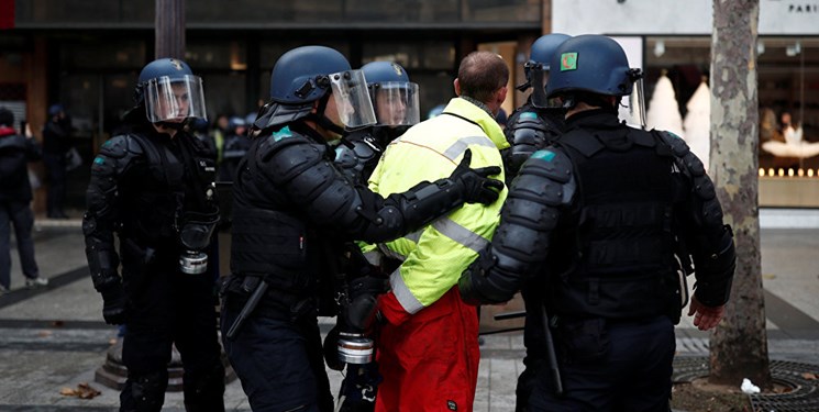 حضور ۱۲هزار نفری پلیس پاریس برای تامین امنیت