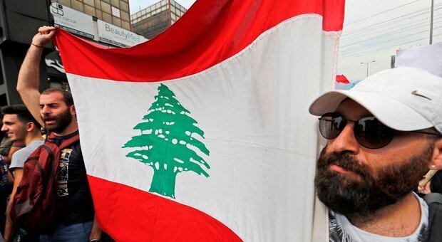 لبنان در مورد بودجه نهایی بدون هیچ مالیاتی توافق کرد